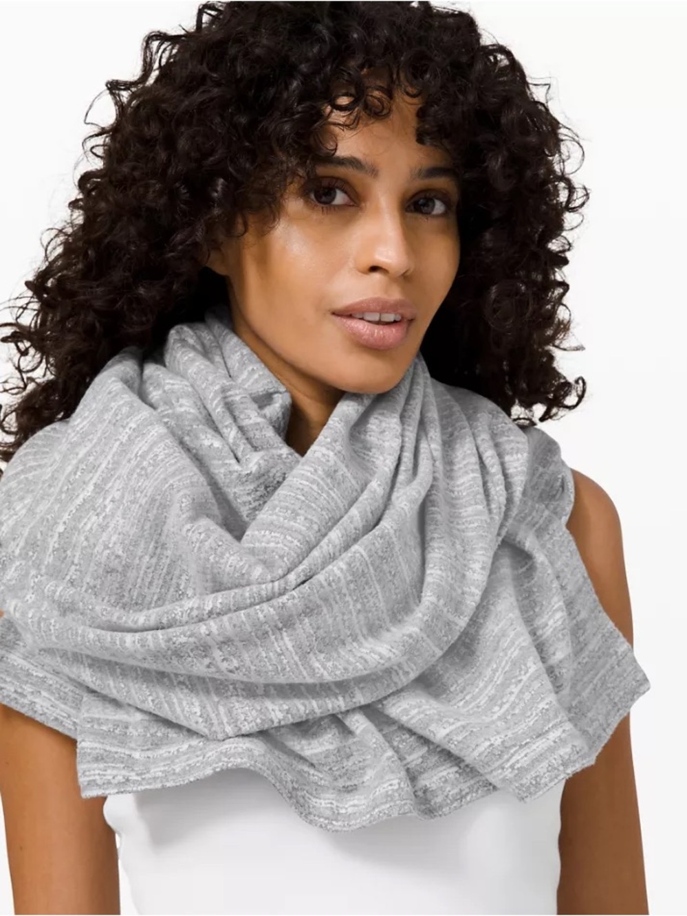 Lululemon Vinyasa Scarf NWOT (DARK GREY)